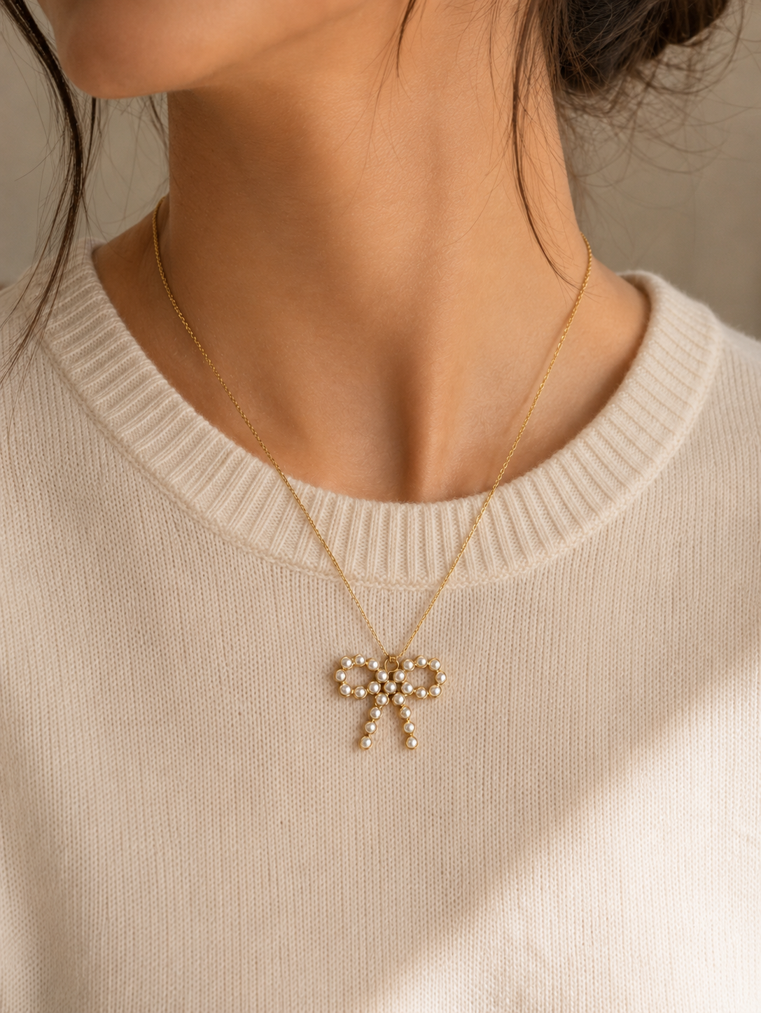 Pearl Bow Knot Necklace
