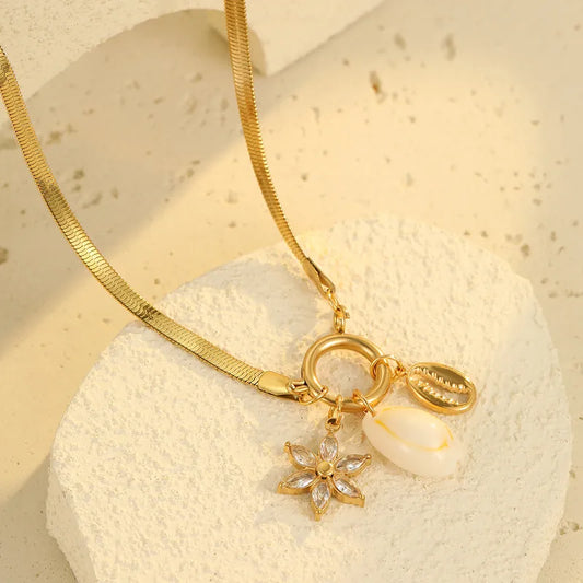 Elegant Shell & Flower Necklace