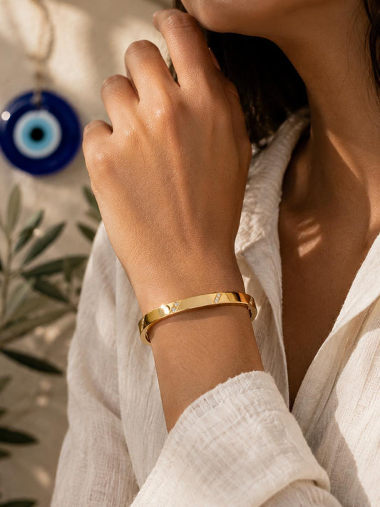 Aurora Crystal Bangle